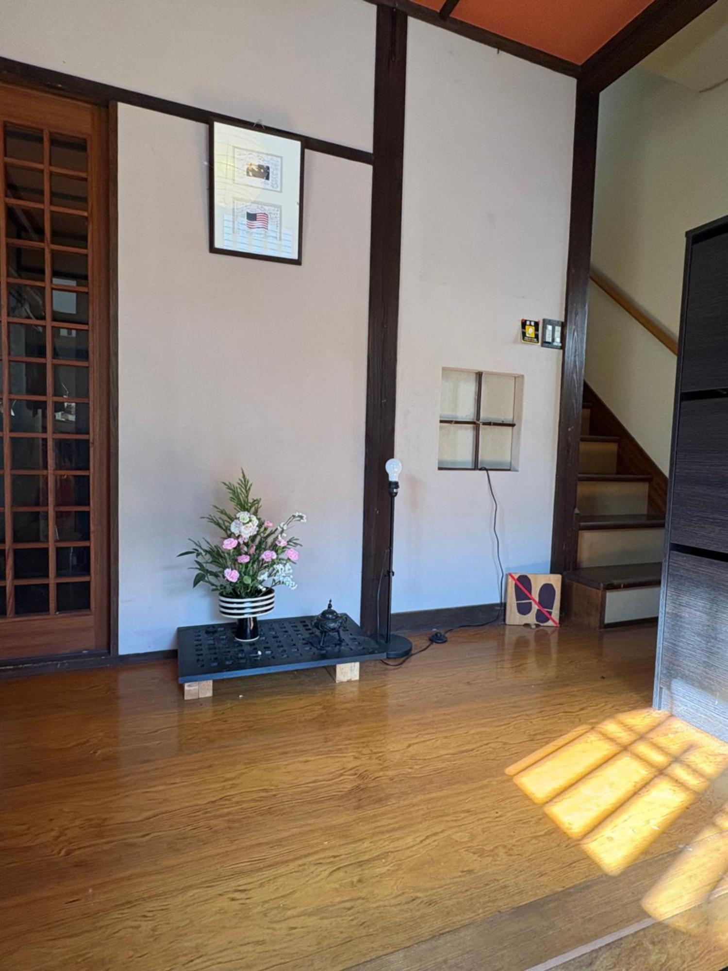Kitazawa Cozy House Hotel Tokyo Exterior photo